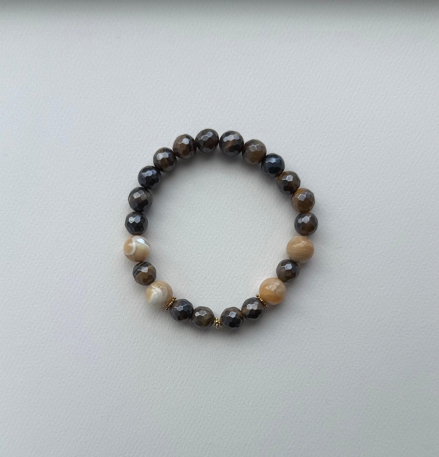 Tiger Eye Stretch Bracelet With Mother of Pearl