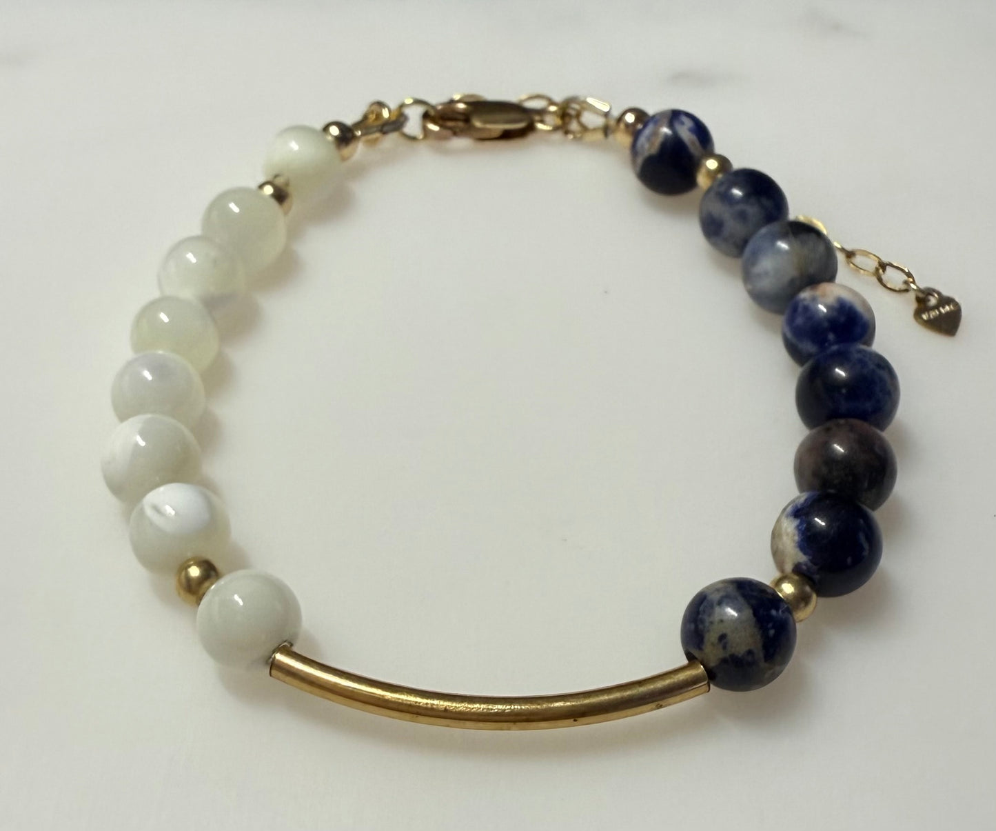 Sodalite with Mother of Pearls Beads Bracelet
