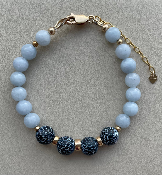Agate with Aquamarine Beads Bracelet